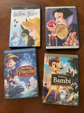 Disney Classic DVD Bundle — Sleeping Beauty, Snow White, Pinocchio, Bambi